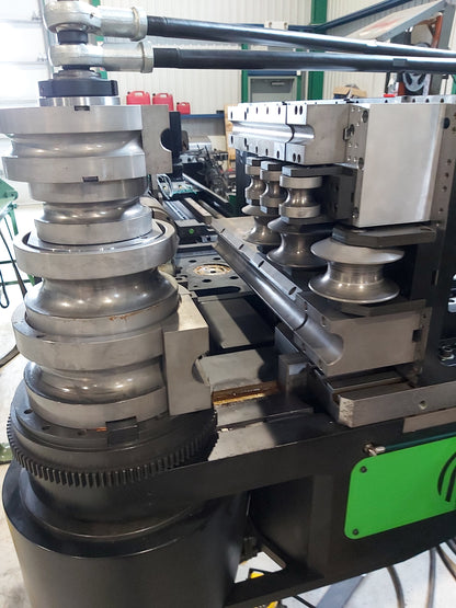 Tube Benderelectric tube bending machine VEX 909