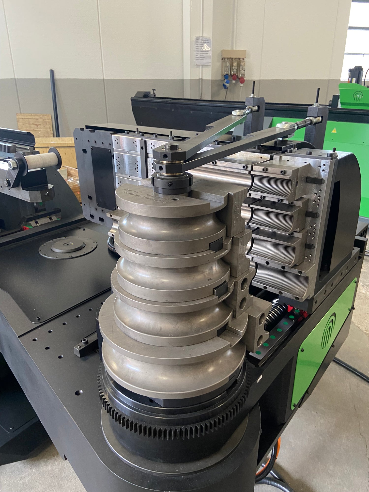 Tube Benderelectric tube bender VEX 659
